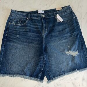 Lane bryant boyfriend Bermuda cutoff denim jean long shorts new nwt 20 mid rise